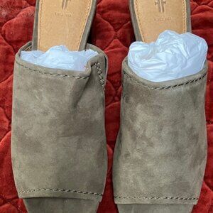 Frye Blake Mule Shoes Size 8